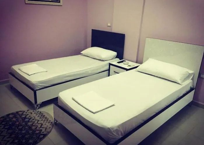 Hotel Kodra E Gjelber 4*