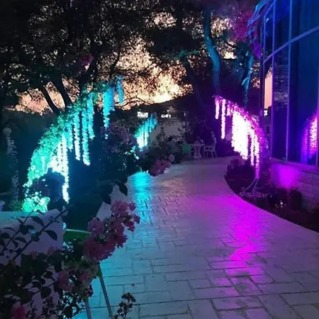 Kodra E Gjelber Hundekuq